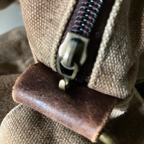 Bed Stu Brown Canvas Messenger Bag - Picture 7 of 8